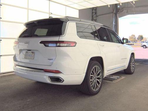 2024 Jeep Grand Cherokee L Summit