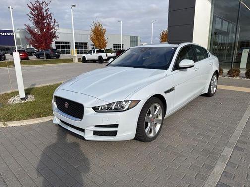 2018 Jaguar XE 25t Prestige
