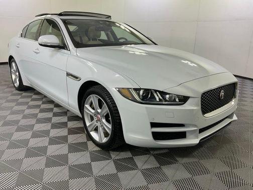 2018 Jaguar XE 25t Prestige