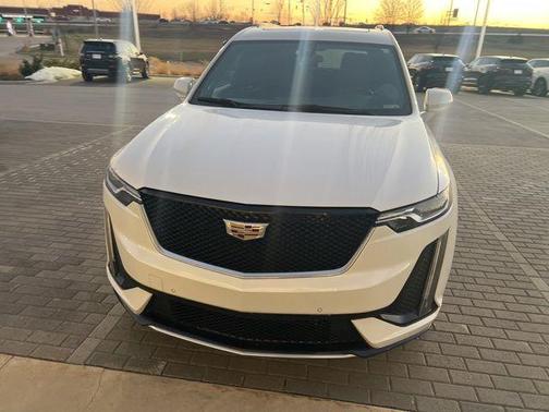 2022 Cadillac XT6 Sport AWD