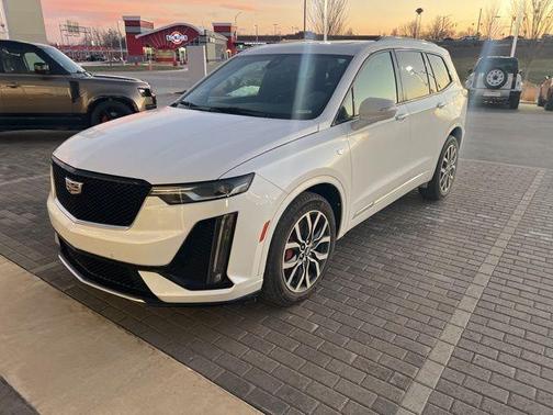 2022 Cadillac XT6 Sport AWD