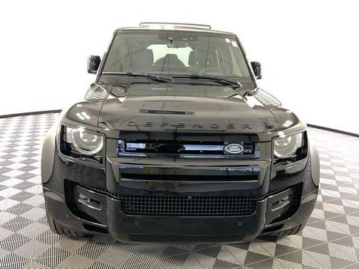 2025 Land Rover Defender P500 X-Dynamic SE