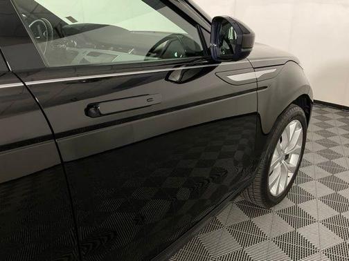 2022 Land Rover Range Rover Evoque SE