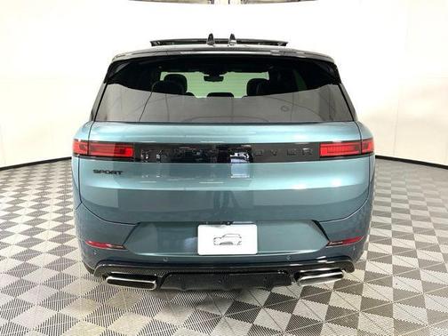 2025 Land Rover Range Rover Sport P400 Dynamic SE