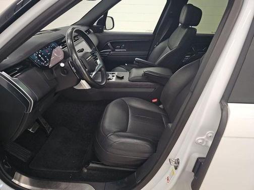 2023 Land Rover Range Rover P530 SE