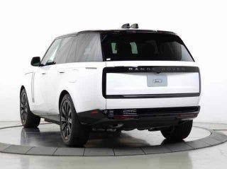 2025 Land Rover Range Rover P550e SE
