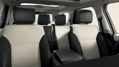 2026 Land Rover Discovery Dynamic SE