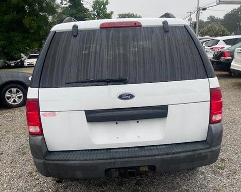 2004 Ford Explorer XLS