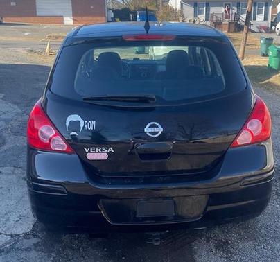 2010 Nissan Versa 1.8 S