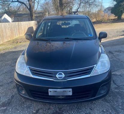 2010 Nissan Versa 1.8 S