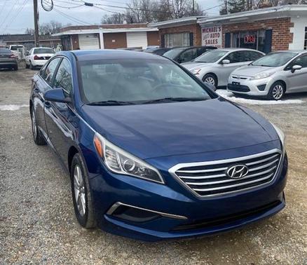 2016 Hyundai SONATA SE