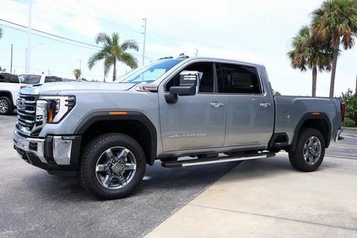 2025 GMC Sierra 2500 SLT