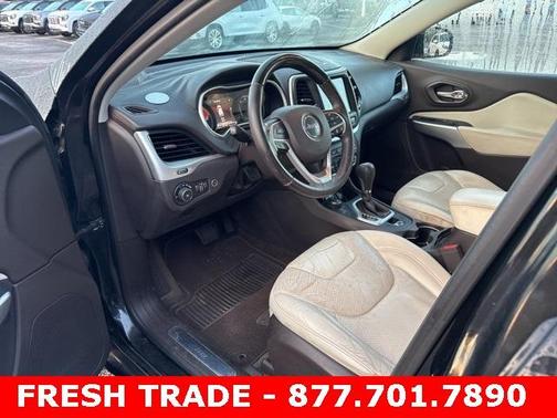 2016 Jeep Cherokee Overland