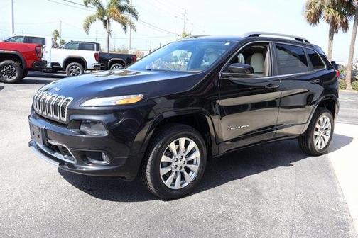 2016 Jeep Cherokee Overland