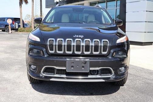 2016 Jeep Cherokee Overland
