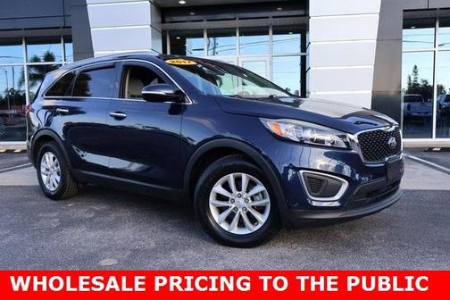 2017 Kia Sorento LX