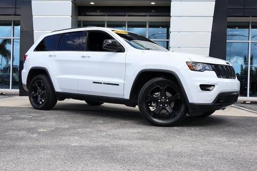 2019 Jeep Grand Cherokee Laredo