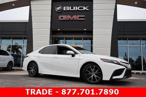 2021 Toyota Camry SE