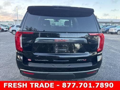 2022 GMC Yukon AT4