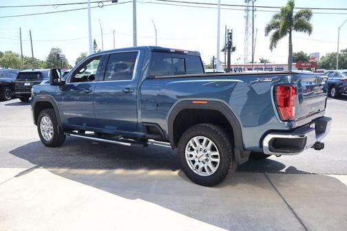 Metallic 2024 GMC Sierra 2500 SLE