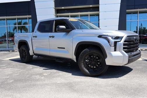 2022 Toyota Tundra SR5