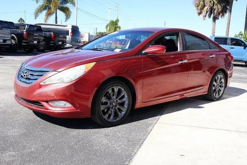 2011 Hyundai SONATA SE