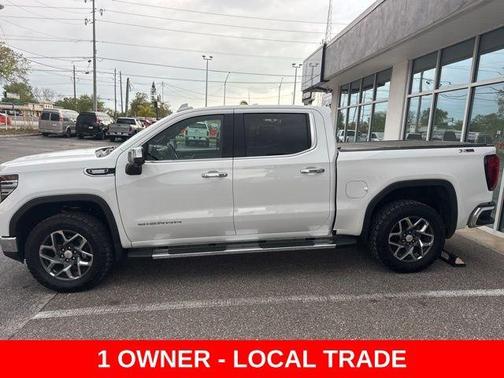 2022 GMC Sierra 1500 SLT