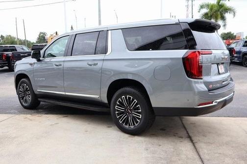 2025 GMC Yukon XL Elevation