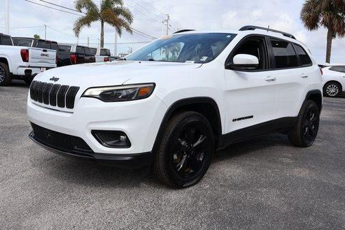Bright White Clearcoat 2021 Jeep Cherokee Latitude Plus