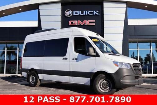 2025 Mercedes-Benz Sprinter 2500 144 WB Standard Roof Passenger
