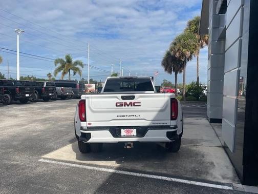 2020 GMC Sierra 3500 Denali