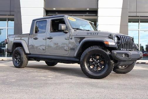 2021 Jeep Gladiator Sport