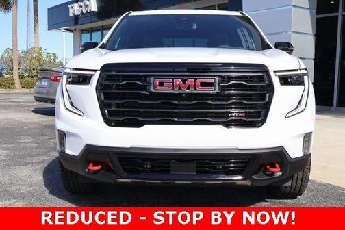 2025 GMC Acadia AT4