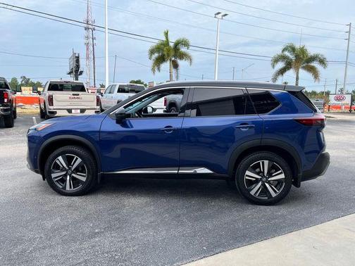 Blue / Black 2021 Nissan Rogue Platinum