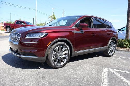 Burgundy 2023 Lincoln Nautilus Reserve