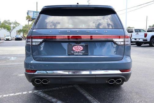 Blue Metallic 2026 Lincoln Aviator Premiere