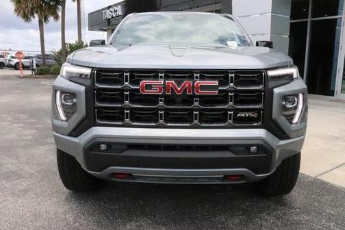 2025 GMC Canyon AT4
