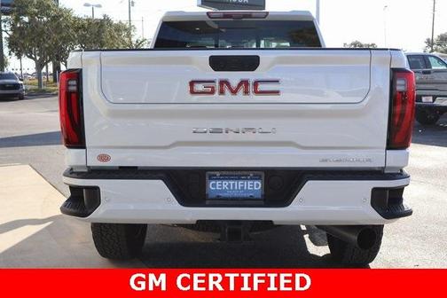 2024 GMC Sierra 2500 Denali