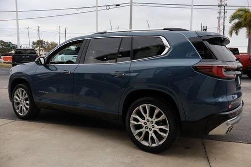 2025 GMC Acadia Denali