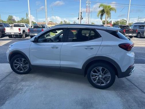 2022 Buick Encore GX Essence