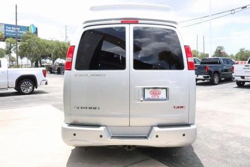 2022 GMC Savana 2500 Work Van