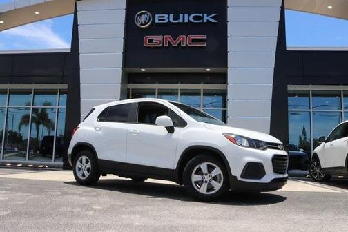2022 Chevrolet Trax LS