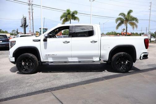 Summit White 2023 GMC Sierra 1500 Denali