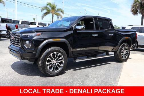 Onyx Black 2024 GMC Canyon Denali