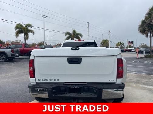 2011 Chevrolet Silverado 3500 LTZ