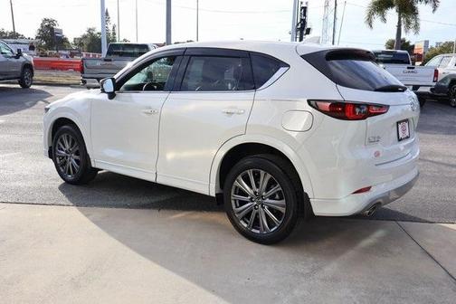 2024 Mazda CX-5 Signature