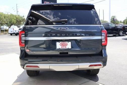 2024 Ford Expedition Platinum