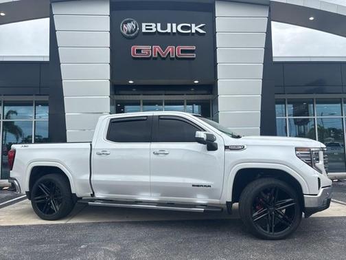 2022 GMC Sierra 1500 SLT