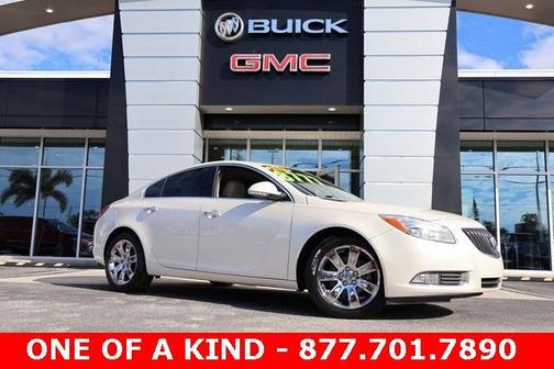 2013 Buick Regal Premium 1