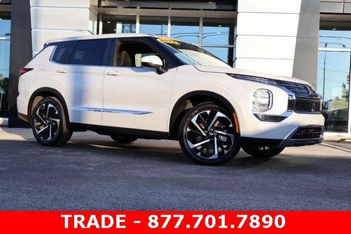 2022 Mitsubishi Outlander ES